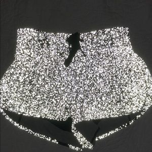 Lululemon Hotty Hot Short Splatter Reflective 4